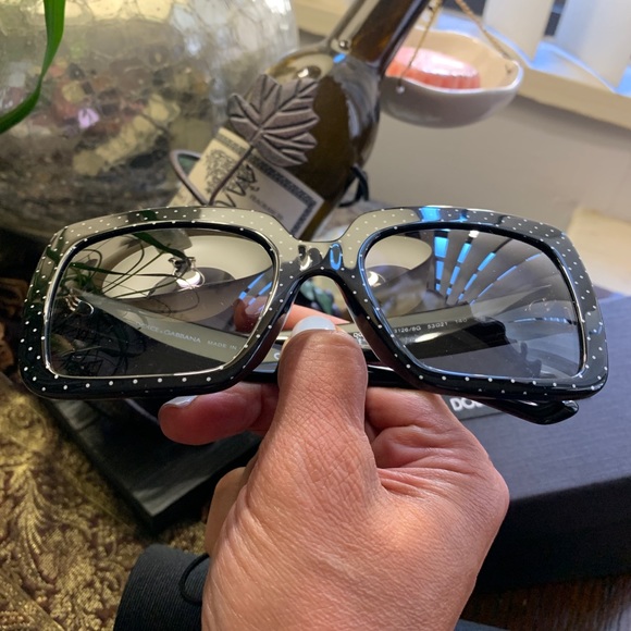 SOLD⛔️Authentic DOLCE & GABBANA 53 square Acetate sunglasses - Picture 6 of 11